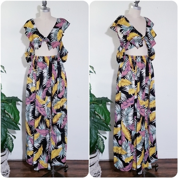 BOOHOO Knot Front Double Split Palms Maxi Dress 12 - Picture 2 of 10